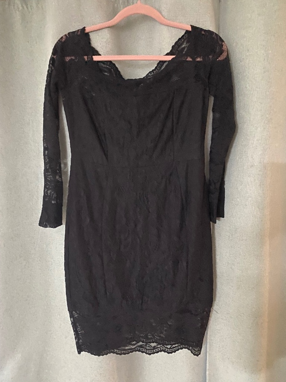 Simple but beautiful black dress